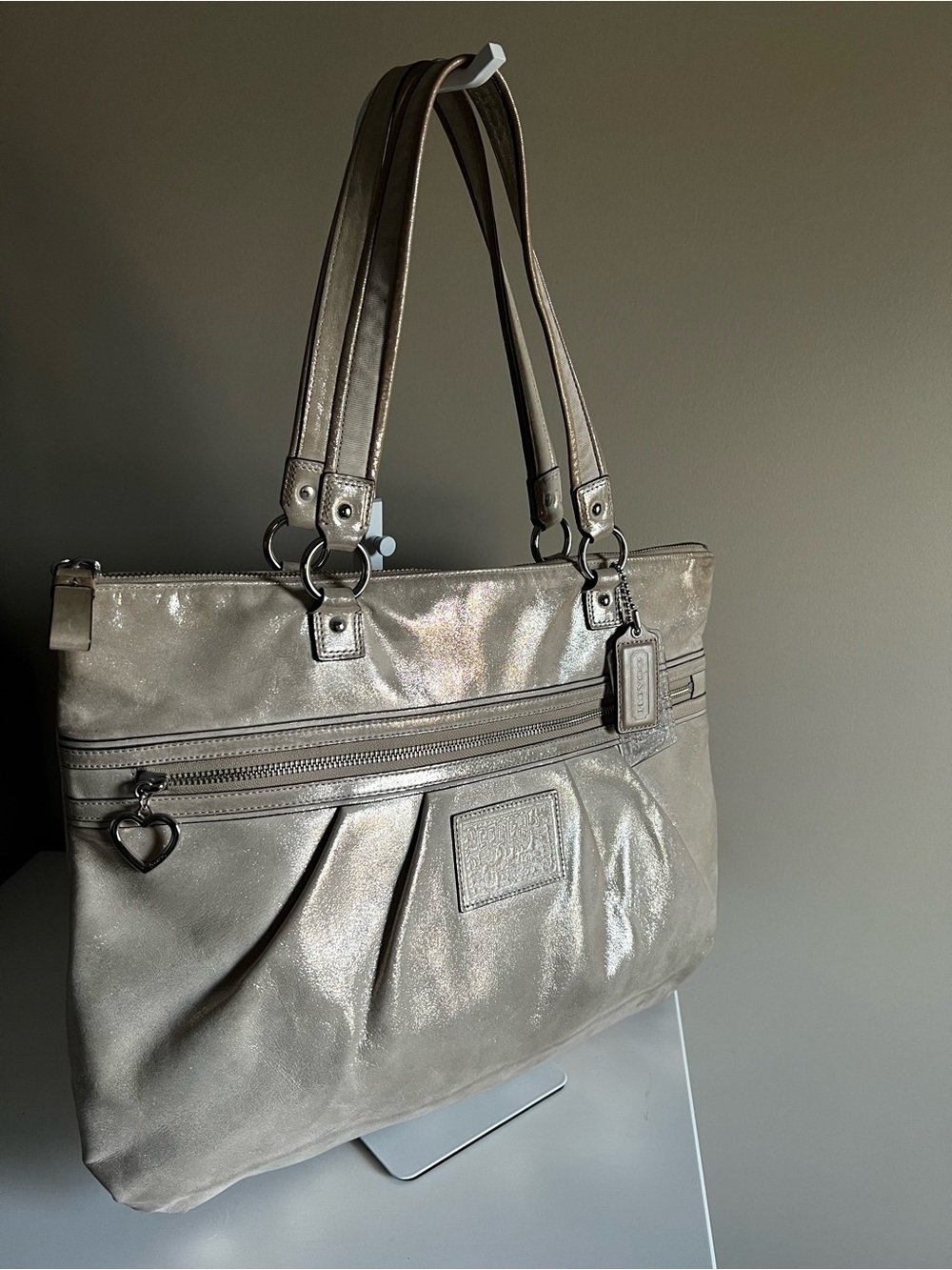 Vintage Y2K Coach Poppy Metallic Champagne Shoulder Tote with Heart Charm